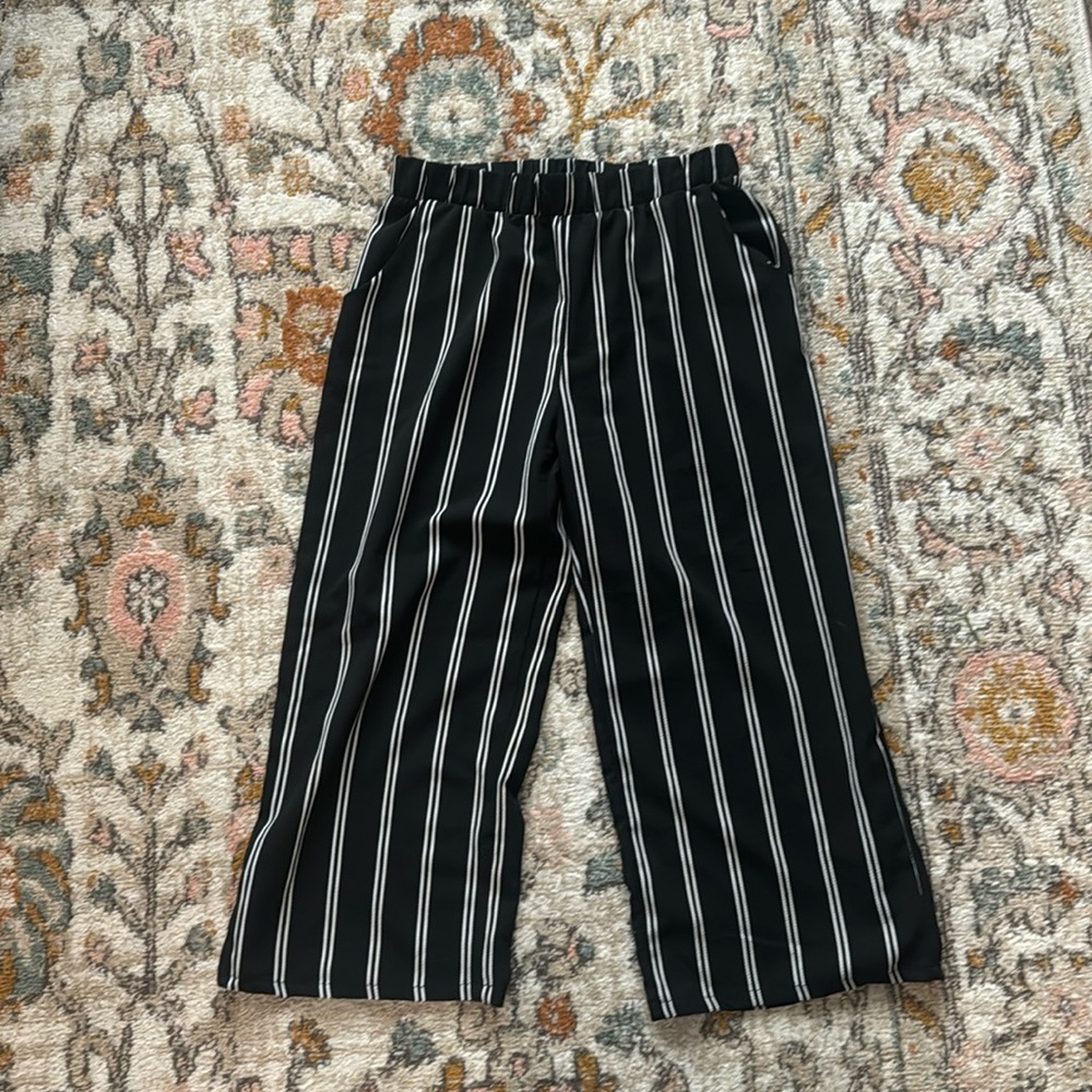 Cropped Stiped Pants